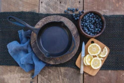 Barebones Cast Iron Skillet 2 Quarts -BBQ Verkoop image 857